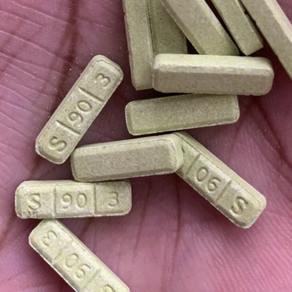 fake xanax pressies
